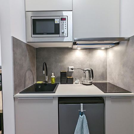 Sleep & Go A13 Apartment วอร์ซอ ภายนอก รูปภาพ